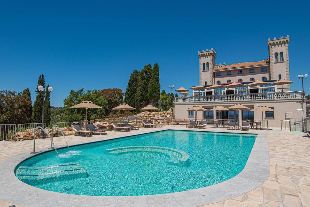 Castello Bonaria Wine & Spa Resort Campiglia Marittima Extérieur photo