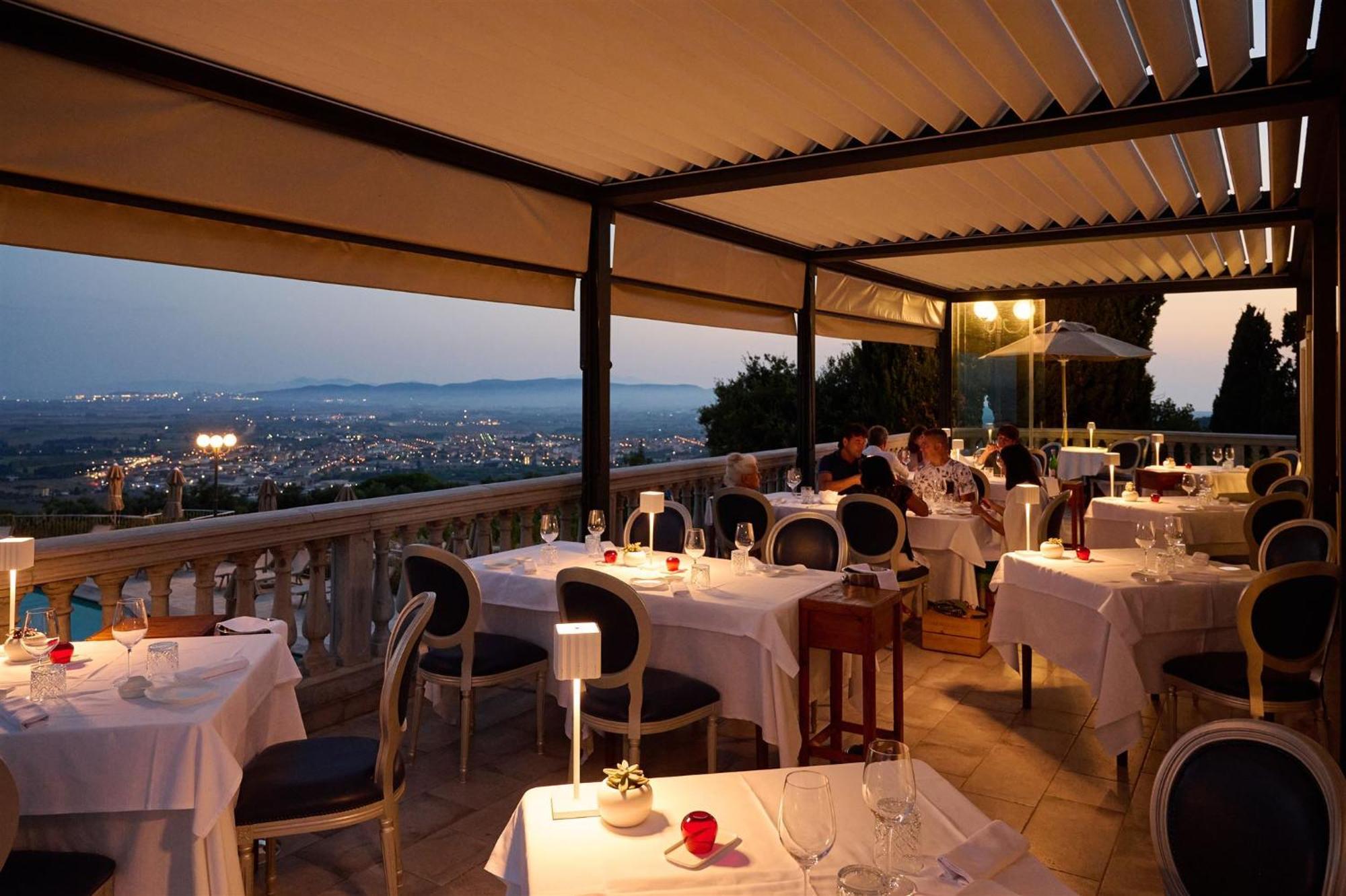 Castello Bonaria Wine & Spa Resort Campiglia Marittima Extérieur photo